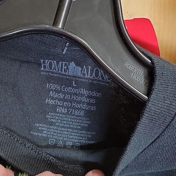 Home Alone Merry Christmas Ya Filthy Animal tshirt adult Large. Pants size xl - Picture 4 of 7